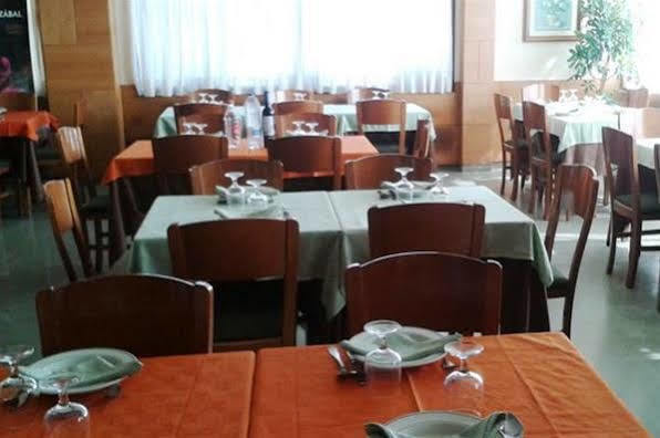 Hostal Meson Pepa โลโกรโญ ภายนอก รูปภาพ